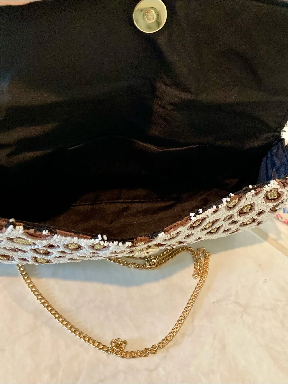 NWT “Handcrafted in India” flap front glass beaded leopard print pattern clutch